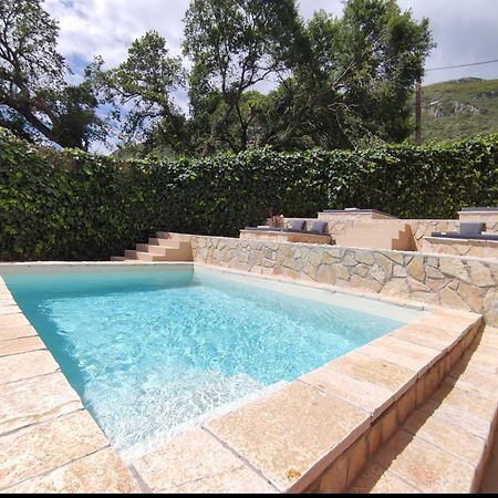 Gkk House Private Swimming Pool Luxury House Villa Skriperon Bagian luar foto